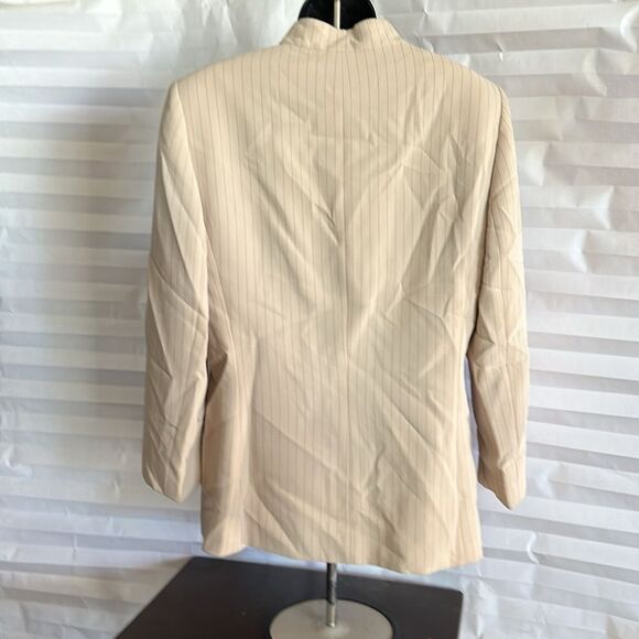 Kasper Women's Beige Brown Pinstripe Jacket Size 12 Mandarin Collar Blazer - Picture 2 of 5